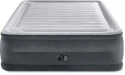 Intex Comfort Plush Extra Hoog Luchtbed - Queensize - Ingebouwde Elektrische Pomp -KampGear Winkel 1320 1900 64418 prd2 2023 300