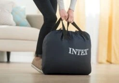 Intex Supreme Air Flow Luchtbed - Queensize - Ingebouwde Elektrische Pomp -KampGear Winkel 1320 1900 64490 inuse2 2020 300