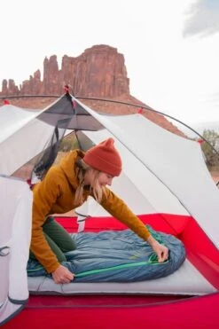 Therm-A-Rest Saros 32 L Mummymodel Slaapzak -KampGear Winkel 1900 1267 2022 thermarest desertcamping highsierras spence 0042