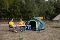 Coleman Kobuk Valley Blackout 4 Plus Koepeltent - 4 Persoons -KampGear Winkel coleman kobuk valley blackout 4 8