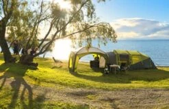 Zempire Evo TM V2 Opblaasbare Tent - 4 Persoons -KampGear Winkel zempire evo tm v2 opblaasbare tent 19